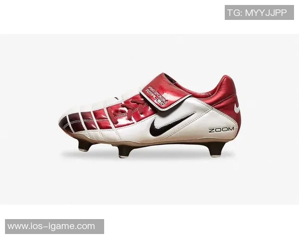 托雷斯签名足球鞋评测与推荐适合各类球场的最佳选择